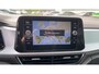 Volkswagen T-Roc 1.0 TSI Life Business Navigatie / Parkeersensoren / Clima / LED verlichting / Trekhaak afneembaar / App-connect