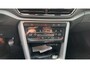 Volkswagen T-Roc 1.0 TSI Life Business Navigatie / Parkeersensoren / Clima / LED verlichting / Trekhaak afneembaar / App-connect