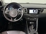 Kia Niro Hybrid 1.6 GDi DynamicLine | Achteruitrijcamera | Trekhaak | Climate Control | Apple CarPlay / Android Auto |