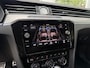 Volkswagen Passat 1.8 TSI Business Edition R - Pano Leder Massage Stoelverw. Trekhaak Camera