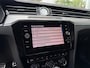Volkswagen Passat 1.8 TSI Business Edition R - Pano Leder Massage Stoelverw. Trekhaak Camera