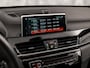 BMW X1 sDrive20i M Sport High Executive 192Pk Automaat (PANORAMADAK, M PAKKET, DEALER ONDERHOUDEN, GROOT NAVI, HEAD-UP DISPLAY, HARMAN/KARDON, ELEK SPORTSTOELEN, CAMERA, ELEK ACHTERKLEP, STOELVERWARMING, NIEUWSTAAT)