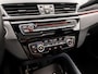 BMW X1 sDrive20i M Sport High Executive 192Pk Automaat (PANORAMADAK, M PAKKET, DEALER ONDERHOUDEN, GROOT NAVI, HEAD-UP DISPLAY, HARMAN/KARDON, ELEK SPORTSTOELEN, CAMERA, ELEK ACHTERKLEP, STOELVERWARMING, NIEUWSTAAT)