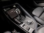 BMW X1 sDrive20i M Sport High Executive 192Pk Automaat (PANORAMADAK, M PAKKET, DEALER ONDERHOUDEN, GROOT NAVI, HEAD-UP DISPLAY, HARMAN/KARDON, ELEK SPORTSTOELEN, CAMERA, ELEK ACHTERKLEP, STOELVERWARMING, NIEUWSTAAT)