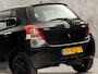 Toyota Yaris 1.3 VVTi Sport (CLIMATE, 5 DEURS, ELEK RAMEN, SPORTSTOELEN, TREKHAAK, NIEUWE APK, NIEUWSTAAT)