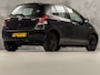 Toyota Yaris 1.3 VVTi Sport (CLIMATE, 5 DEURS, ELEK RAMEN, SPORTSTOELEN, TREKHAAK, NIEUWE APK, NIEUWSTAAT)
