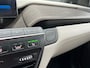 BMW i3 S 184pk Executive 120Ah 42 kWh/*Kashmir silver*/Lodge/Sunroof/Carplay/W-pomp/Camera/3-fase