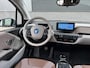 BMW i3 S 184pk Executive 120Ah 42 kWh/*Kashmir silver*/Lodge/Sunroof/Carplay/W-pomp/Camera/3-fase