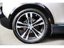 BMW i3 S 184pk Executive 120Ah 42 kWh/*Kashmir silver*/Lodge/Sunroof/Carplay/W-pomp/Camera/3-fase