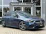Mercedes-Benz B-klasse 200 Bus. Solution AMG Night|Pano|Carplay|Sfeer|Cam|Trekhaak