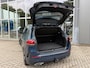 Mercedes-Benz B-klasse 200 Bus. Solution AMG Night|Pano|Carplay|Sfeer|Cam|Trekhaak