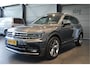 Volkswagen Tiguan 1.5 TSI ACT R-LINE navi camera pano leer trekhaak !!