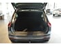 Volkswagen Tiguan 1.5 TSI ACT R-LINE navi camera pano leer trekhaak !!