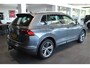 Volkswagen Tiguan 1.5 TSI ACT R-LINE navi camera pano leer trekhaak !!
