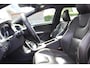 Volvo V60 D6 Plug-In Hybrid 283pk Geartronic AWD Momentum | Camera | Stoelverwarming | PDC | Cruise | NAVI