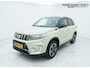 Suzuki Vitara 1.5 Hybrid Style Automaat Panoramadak uit 2023 Rijklaar + Fabrieksgarantie Henk Jongen Auto's in Helmond, al 50 jaar service zoals 't hoort!