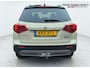 Suzuki Vitara 1.5 Hybrid Style Automaat Panoramadak uit 2023 Rijklaar + Fabrieksgarantie Henk Jongen Auto's in Helmond, al 50 jaar service zoals 't hoort!
