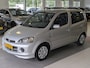 Daihatsu YRV Young RV 1.3-16V VTi Trekhaak, Stuurbekrachtiging