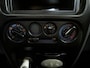 Daihatsu YRV Young RV 1.3-16V VTi Trekhaak, Stuurbekrachtiging