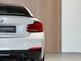 BMW 2-Serie Coupé M240i xDrive Executive - SCHUIFDAK - M PERFORMANCE UITLAAT - HARMAN KARDON