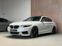 BMW 2-Serie Coupé M240i xDrive Executive - SCHUIFDAK - M PERFORMANCE UITLAAT - HARMAN KARDON