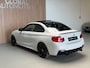 BMW 2-Serie Coupé M240i xDrive Executive - SCHUIFDAK - M PERFORMANCE UITLAAT - HARMAN KARDON