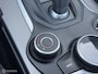 Alfa Romeo Giulia 2.0 T AWD Veloce Panodak 19 inch Navi Camera Memory Leer Trekhaak