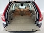 Volvo XC90 2.5 T Momentum 7p. | Youngtimer | Clima | Cruise | Trekhaak | Stoelverw. | Parkeersens. | NAP