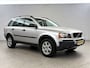 Volvo XC90 2.5 T Momentum 7p. | Youngtimer | Clima | Cruise | Trekhaak | Stoelverw. | Parkeersens. | NAP