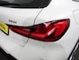 BMW 1-Serie 118i M-Sport Automaat Digitale Cockpit Climate control Stoel verwarming LED Sfeer verlichting Lichtmetalen velgen Navigatie Apple carplay/ Android auto Parkeersensoren