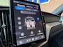 Volvo XC60 2.0 T6 Plug-in hybrid AWD Plus Black Edition l Pano l Trekhaak