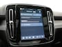 Volvo XC40 Pro Recharge Pure Electric 70kWh 232pk | Panodak | Adaptive Cruise | 360 Camera | Warmtepomp | Sportstoelen Memory & Verwarmd | Harman / Kardon | Google Assistent | 20"L.M | Stuur Verwarmd | Keyless | Blis | DAB |