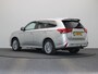 Mitsubishi Outlander 2.4 PHEV Instyle | Leder | Panorama dak | Stoelverwarming | Trekhaak |