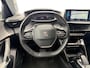 Peugeot e-2008 Allure Pack EV 3-FASEN 50kWh 136pk | 3D i-COCKPIT® | NAVI | CAMERA | 17'' LM | APPLE CARPLAY / ANDROID AUTO | KEYLESS START |