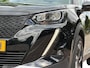 Peugeot e-2008 Allure Pack EV 3-FASEN 50kWh 136pk | 3D i-COCKPIT® | NAVI | CAMERA | 17'' LM | APPLE CARPLAY / ANDROID AUTO | KEYLESS START |