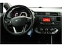 Kia Rio 1.2 CVVT ComfortLine Airco - Parkeersensoren - Elektrische ramen - Trekhaak - Uniek - Virena zekerheidspakket € 895,-