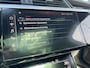 Audi E-tron 55 quattro S-Line 95 kWh / 94% SOH/ LUCHTVERING/ 408 PK/ PANO/ 2X S-LINE/ CAMERA/ PARK. SENSOREN/ MEMORY SEATS/ ELEK. ACHTERKLEP/ STOELVERWARM./ SMARTPHONE INTERFACE/ ADAPT. CRUISE/ AFDAAL ASSISTENT/ NAVI/ CLIMA/ DAB