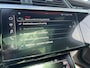 Audi E-tron 55 quattro S-Line 95 kWh / 94% SOH/ LUCHTVERING/ 408 PK/ PANO/ 2X S-LINE/ CAMERA/ PARK. SENSOREN/ MEMORY SEATS/ ELEK. ACHTERKLEP/ STOELVERWARM./ SMARTPHONE INTERFACE/ ADAPT. CRUISE/ AFDAAL ASSISTENT/ NAVI/ CLIMA/ DAB