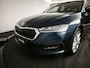 Skoda Octavia Combi 1.5 e-TSI Business Edition | Stoelverwarming | Trekhaak | Navigatie | Parkeersensoren V+A |