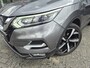 Nissan Qashqai 1.2 Tekna | Panoramadak | Navigatie | Trekhaak | Nette auto | Dealer onderhoud | TEKNA | 1/2 Leder |