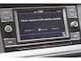 Volkswagen Transporter 2.0 TDI 110pk L2H1 28 Eco Business Navigatie by App / Cruise control / Parkeersensoren / Bijrijdersbank / Trekhaak
