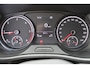 Volkswagen Transporter 2.0 TDI 110pk L2H1 28 Eco Business Navigatie by App / Cruise control / Parkeersensoren / Bijrijdersbank / Trekhaak