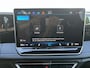 Volkswagen Tiguan 2.0 TDI R-Line Stoelverwarming Massage Apple carplay Virtueel display Achterruitrij camera Navigatiesysteem