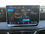 Volkswagen Tiguan 2.0 TDI R-Line Stoelverwarming Massage Apple carplay Virtueel display Achterruitrij camera Navigatiesysteem
