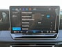 Volkswagen Tiguan 2.0 TDI R-Line Stoelverwarming Massage Apple carplay Virtueel display Achterruitrij camera Navigatiesysteem
