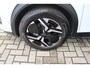 Peugeot 2008 1.2 130PK AUTOMAAT ALLURE | NAVIGATIE | DRAADLOZE APPLE CARPLAY/ANDROID AUTO | STOEL VERWARMING | DODEHOEK BEWAKING | LED KOPLAMPEN | 3-D INSTRUMENTENPANEEL | DAB+ RADIO | 360° CAMERA | KEYLESS ENTRY/START | ADAPTIVE CRUISE CONTROL |