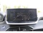 Peugeot 2008 1.2 130PK AUTOMAAT ALLURE | NAVIGATIE | DRAADLOZE APPLE CARPLAY/ANDROID AUTO | STOEL VERWARMING | DODEHOEK BEWAKING | LED KOPLAMPEN | 3-D INSTRUMENTENPANEEL | DAB+ RADIO | 360° CAMERA | KEYLESS ENTRY/START | ADAPTIVE CRUISE CONTROL |