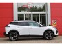 Peugeot 2008 1.2 130PK AUTOMAAT ALLURE | NAVIGATIE | DRAADLOZE APPLE CARPLAY/ANDROID AUTO | STOEL VERWARMING | DODEHOEK BEWAKING | LED KOPLAMPEN | 3-D INSTRUMENTENPANEEL | DAB+ RADIO | 360° CAMERA | KEYLESS ENTRY/START | ADAPTIVE CRUISE CONTROL |