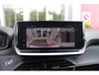 Peugeot 2008 1.2 130PK AUTOMAAT ALLURE | NAVIGATIE | DRAADLOZE APPLE CARPLAY/ANDROID AUTO | STOEL VERWARMING | DODEHOEK BEWAKING | LED KOPLAMPEN | 3-D INSTRUMENTENPANEEL | DAB+ RADIO | 360° CAMERA | KEYLESS ENTRY/START | ADAPTIVE CRUISE CONTROL |