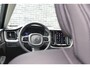 Volvo XC60 2.0 T6 Plug-in Hybrid AWD Ultimate Bright | PHEV Long Range | 360 Graden Camera | Panoramadak | Head-up Display | Harman Kardon Audio | Keyless Entry | Elektrische Achterklep | Cruise Control Adaptief | Lederen Bekleding | Navigatie | Apple Carplay | Android Auto